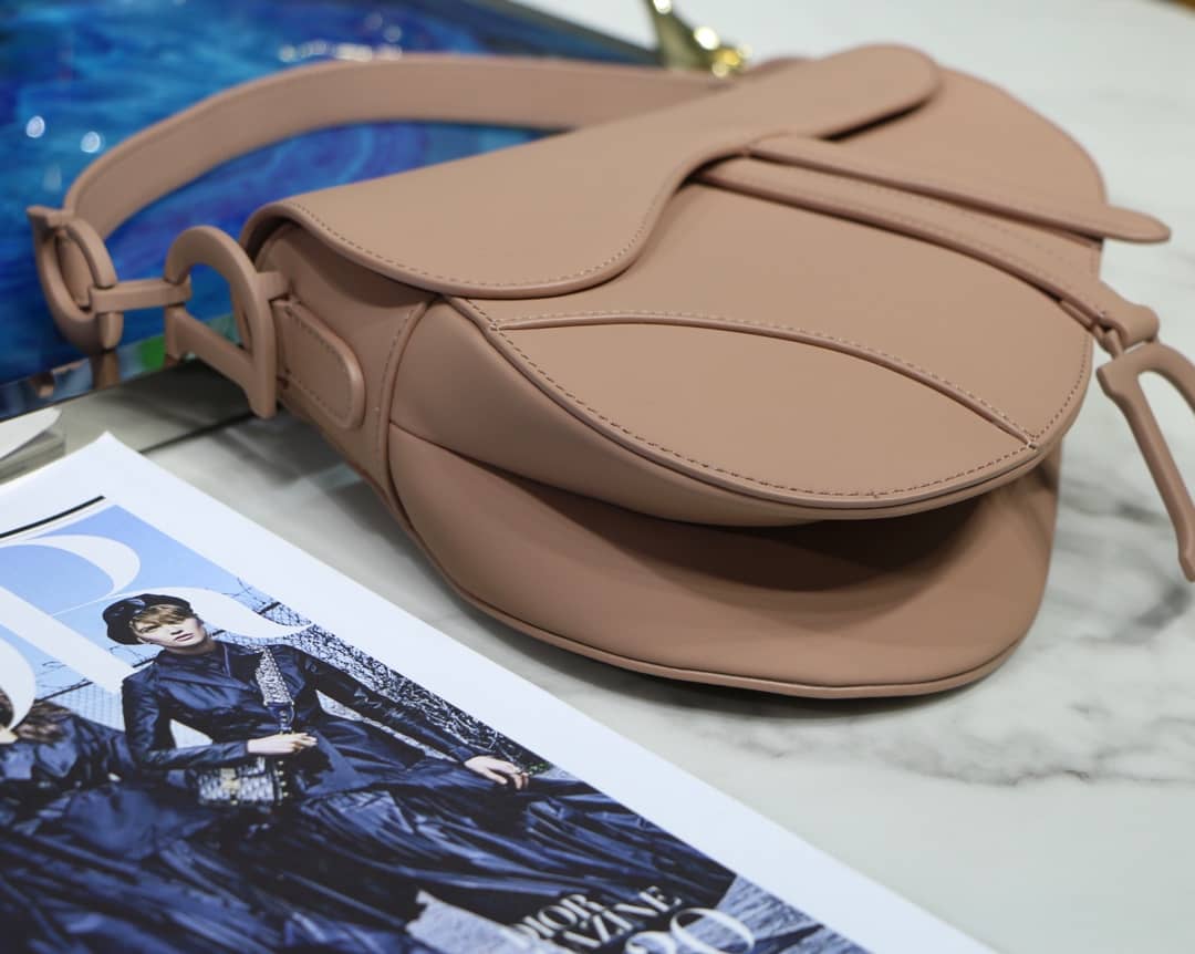 Best Replica Chr1st1an D10r 25CM Replica Saddle Bag(ColaReps)