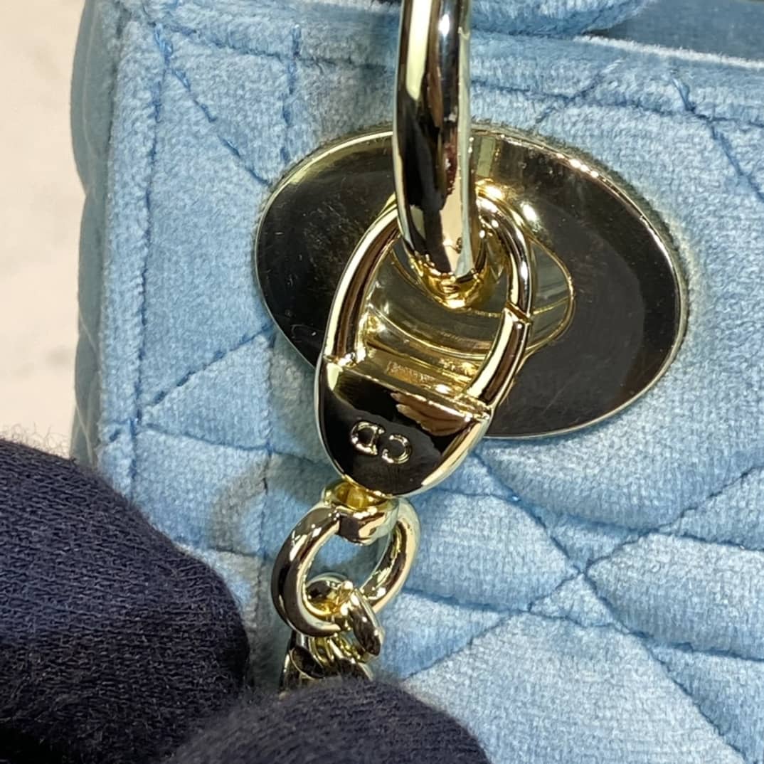 Chr1st1an D10r Lady 17CM Replica Bag