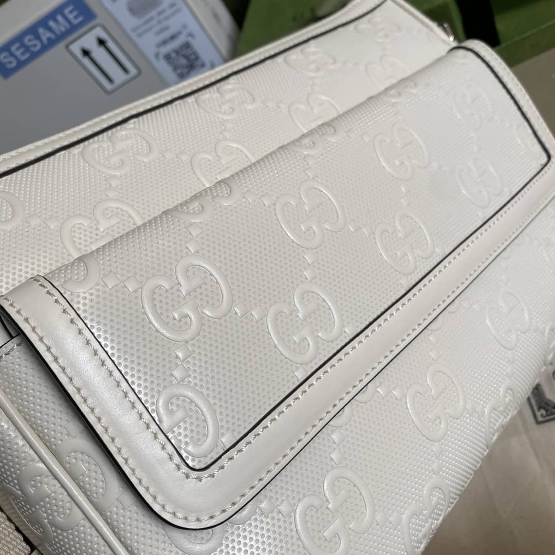 Gvc*1 Mens GG Embossed Messenger Bag Replica Black 658565
