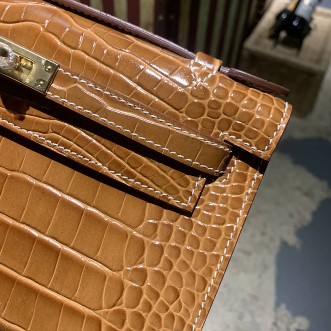 H**me5 Kelly Replica Pochette