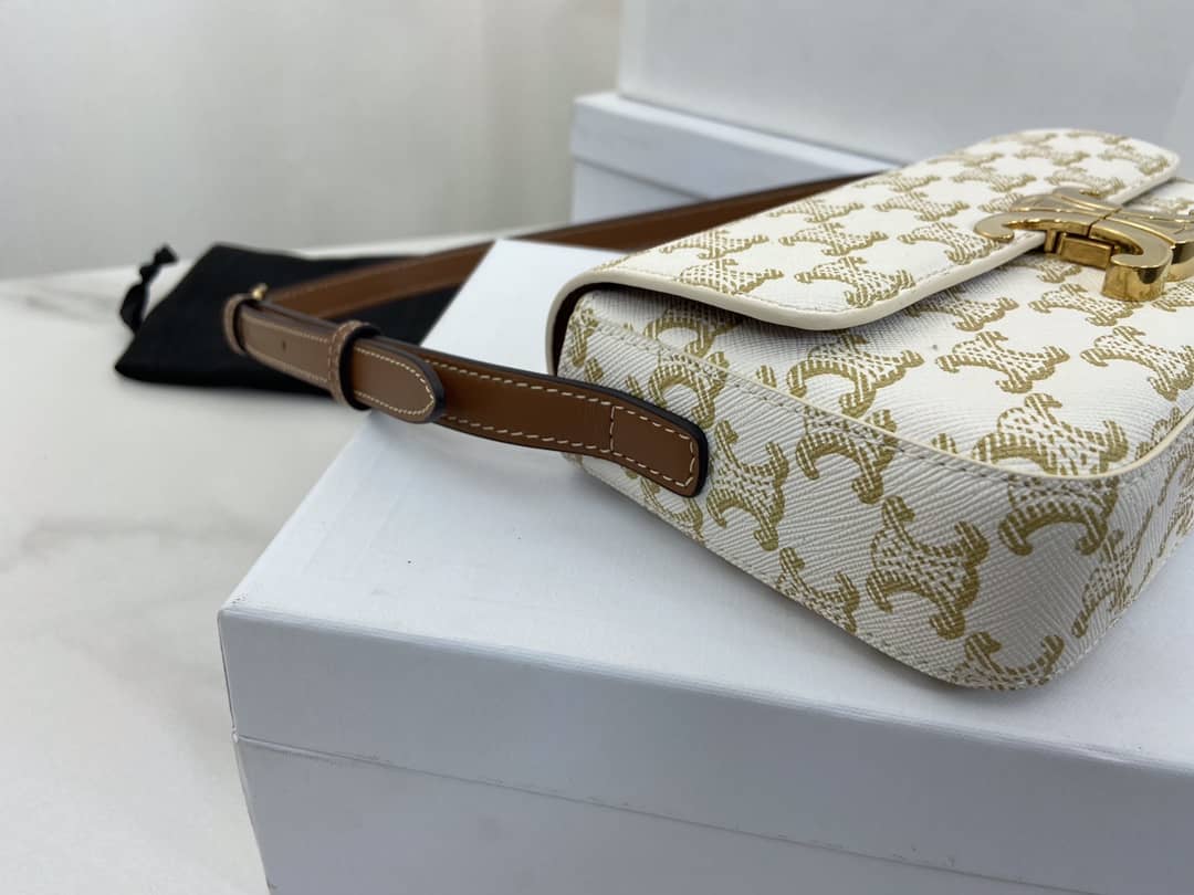 Ce1i*e Bag Dupe Triomphe Teen 20CM