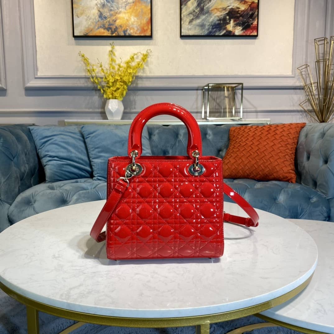 Chr1st1an D10r Lady D10r 24CM Replica Bag