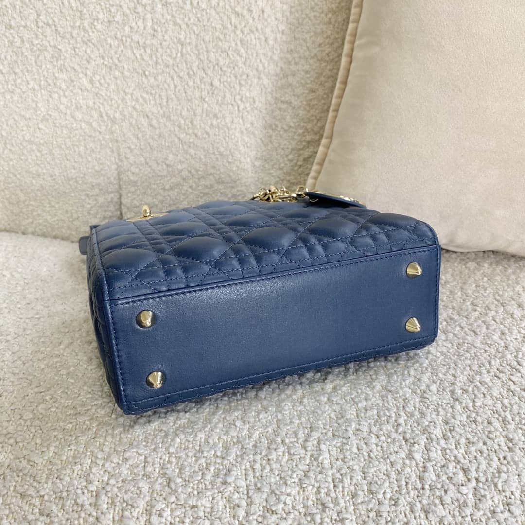 Chr1st1an D10r Lady D10r 20CM Replica Bag
