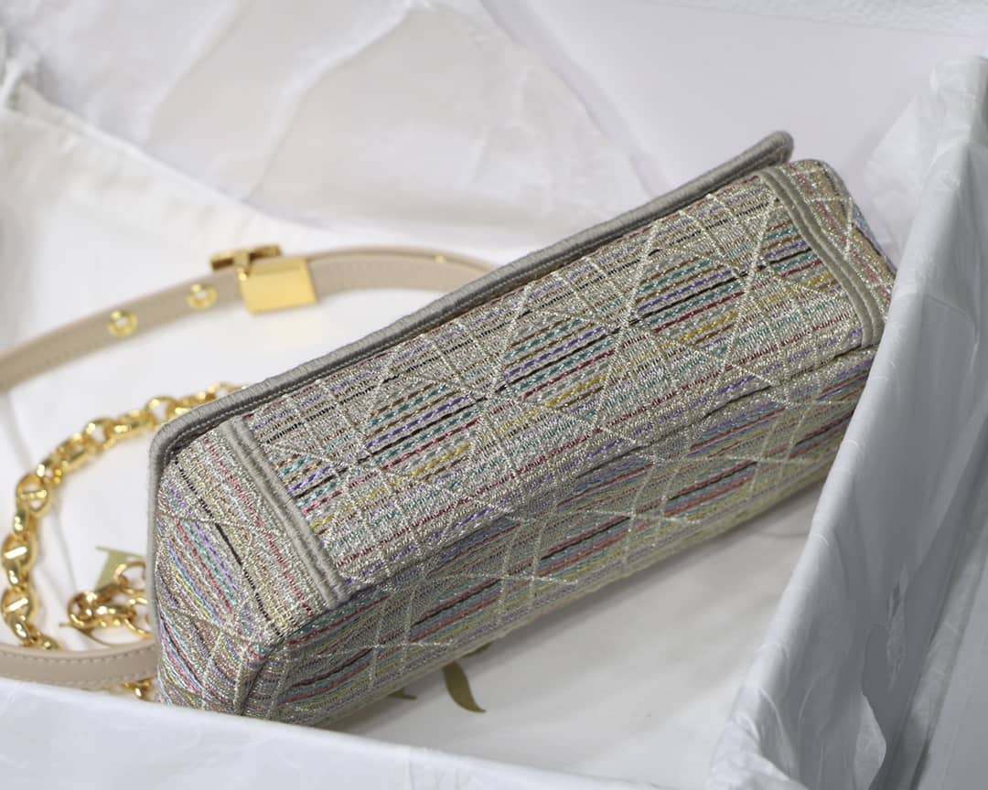 Chr1st1an D10r Caro Replica Bag