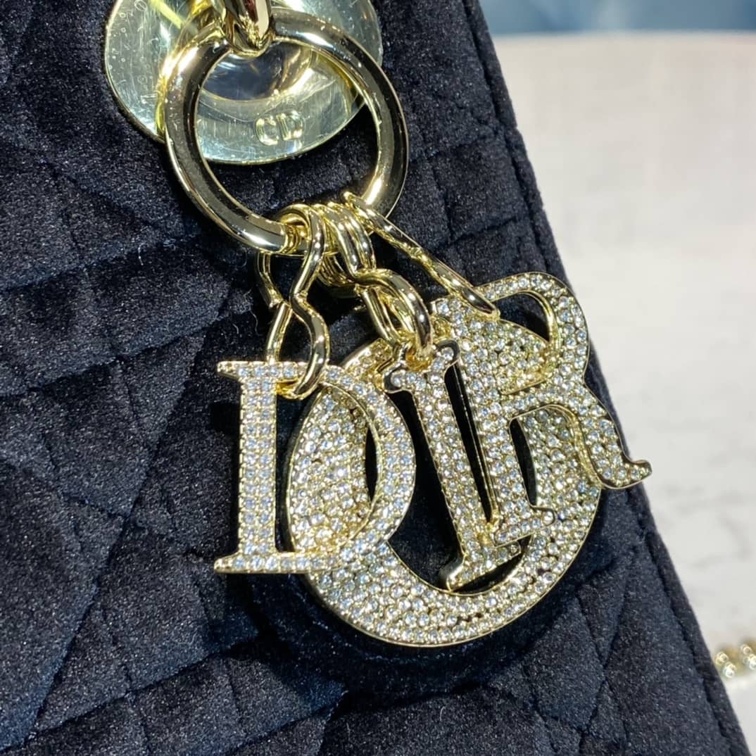 Chr1st1an D10r Lady 17CM Replica Bag