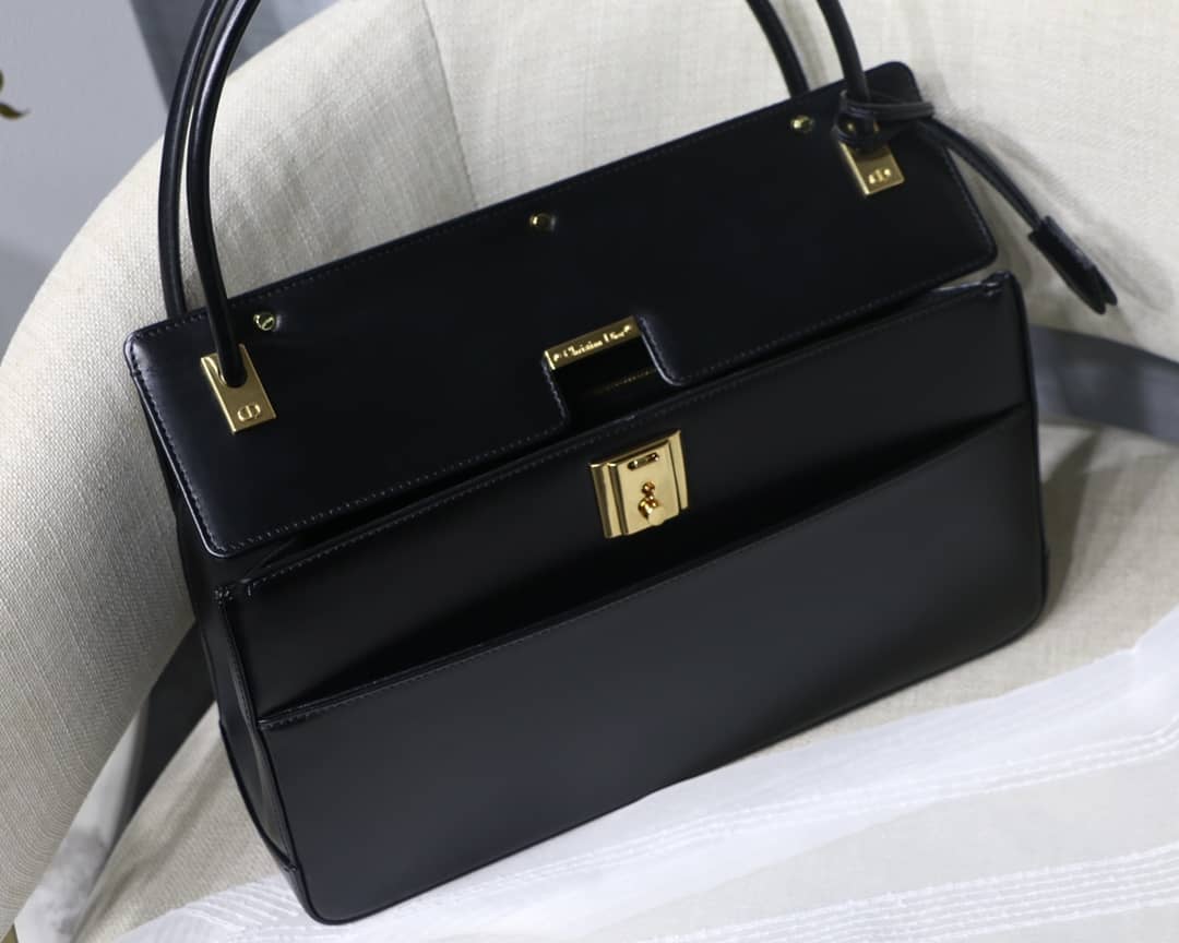 D10r Latte Smooth Calfskin Parisienne Bag