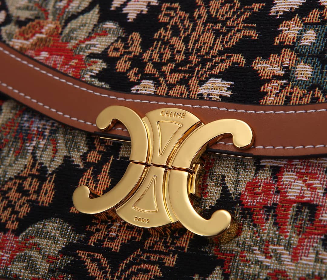 Ce1i*e Bag Dupe Triomphe Teen 22cm