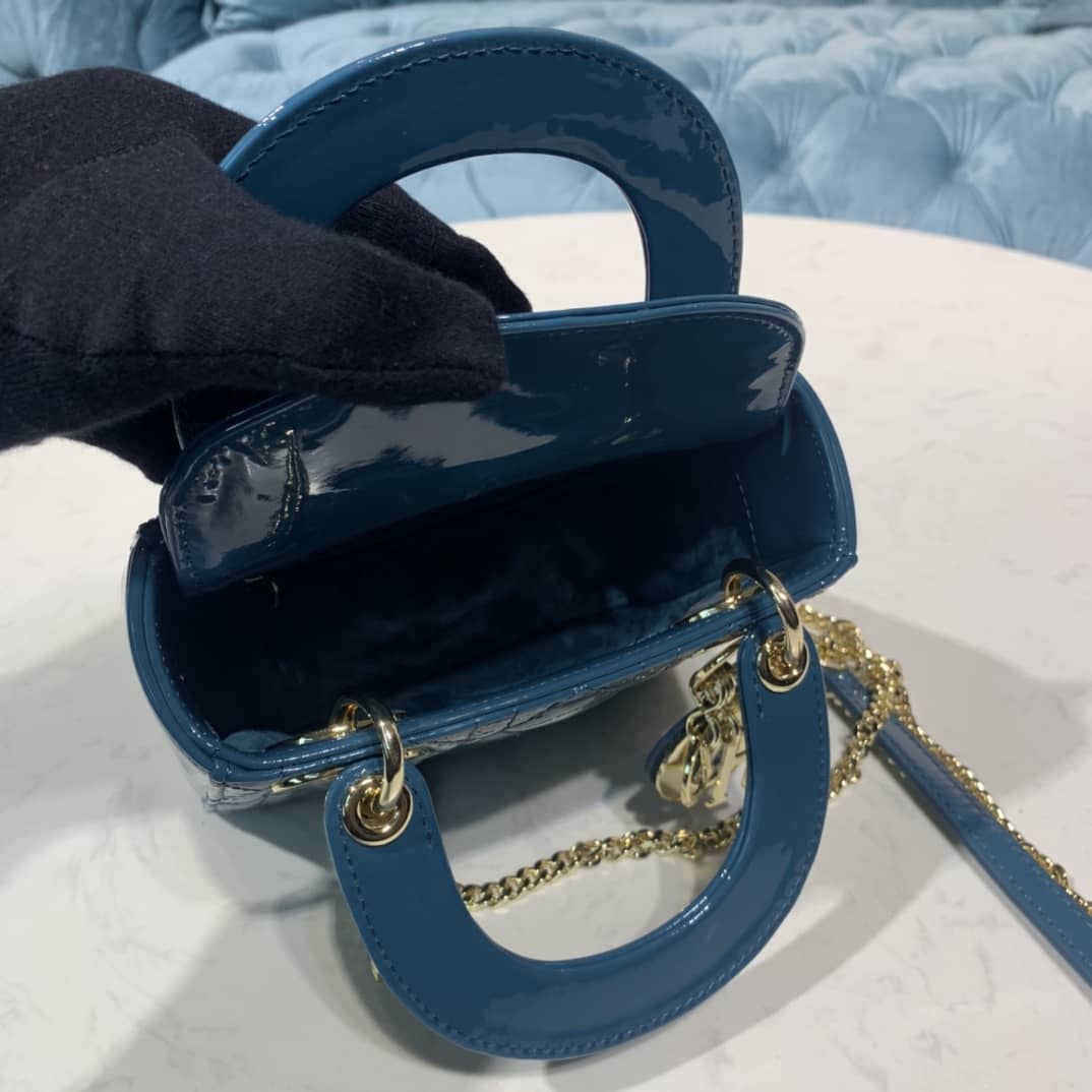 Chr1st1an D10r Lady D10r 17CM Replica Bag