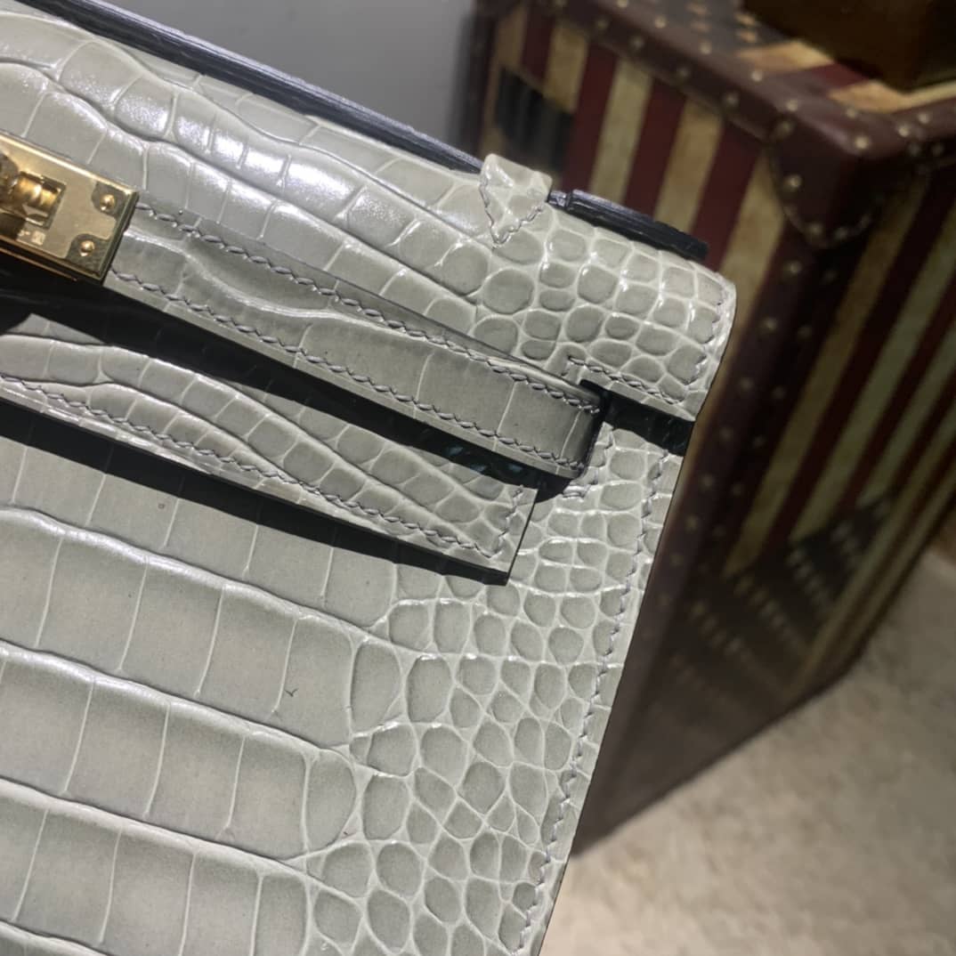 H**me5 Kelly Replica Pochette