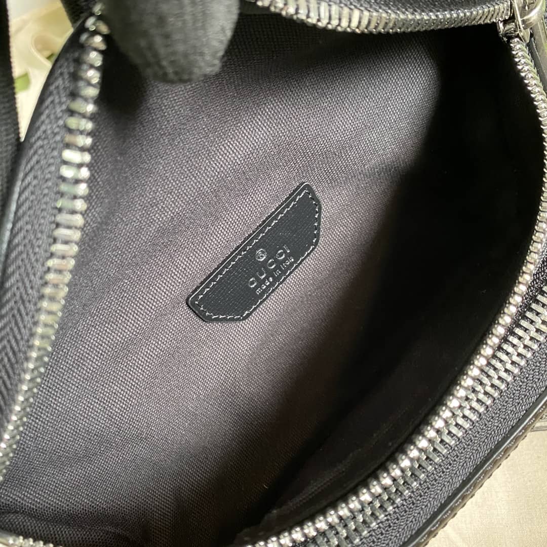 Best Replica Gvc*1 Interlocking GG Svp*me Belt Bag Replica 682933(ColaReps)