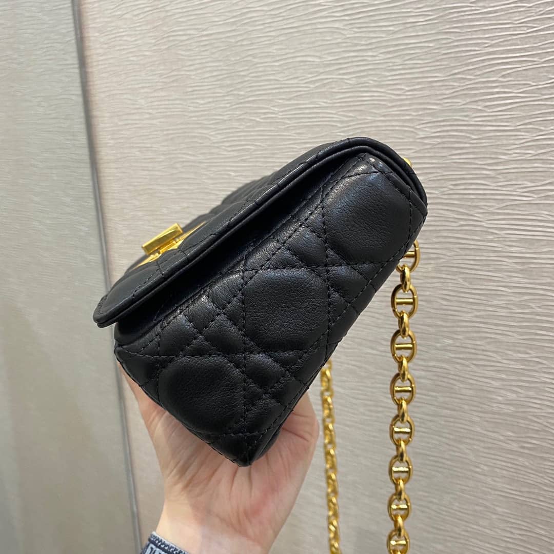 Chr1st1an D10r Caro 20CM Replica Bag