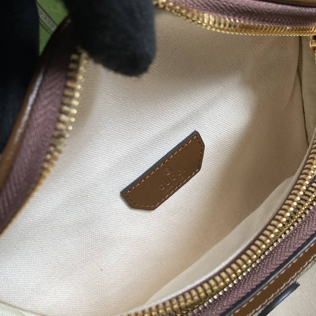 Best Replica Gvc*1 Interlocking GG Svp*me Belt Bag Replica 682933(ColaReps)