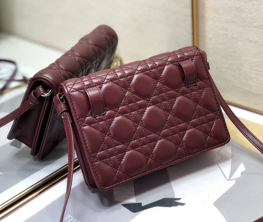 Lady D10r Dupe Cannage Calfskin Pouch