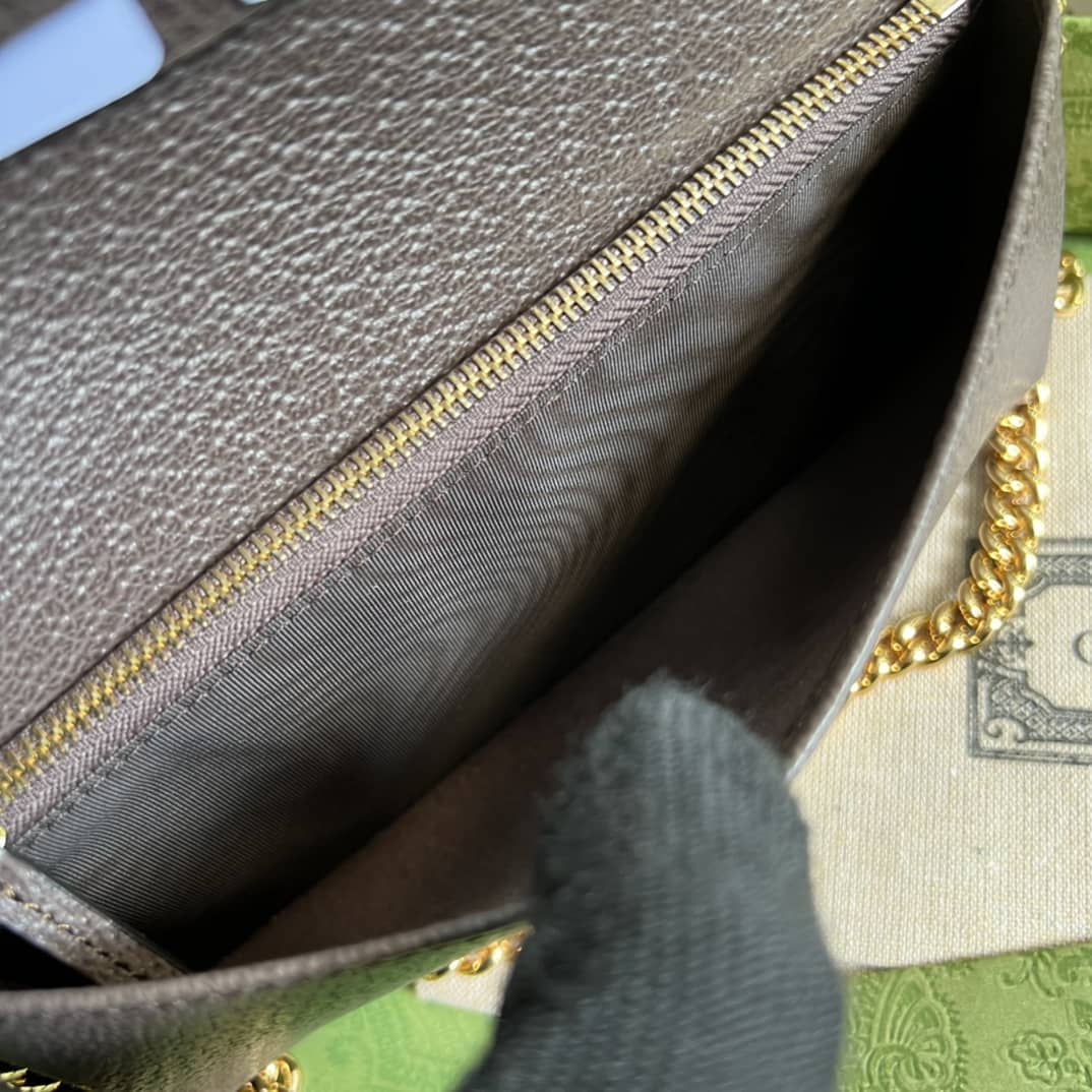 Gvc*1 Bananya Print Chain Wallet 701061 Replica