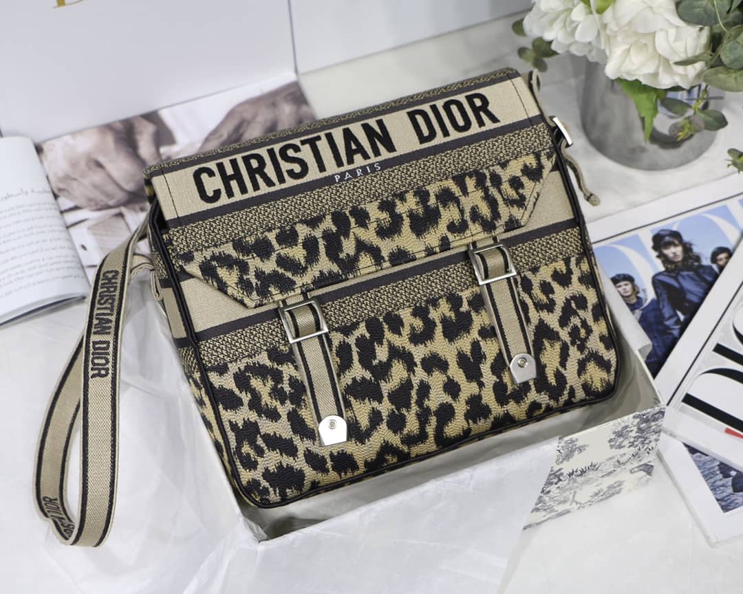 Best Chr1st1an D10r Replica Bag