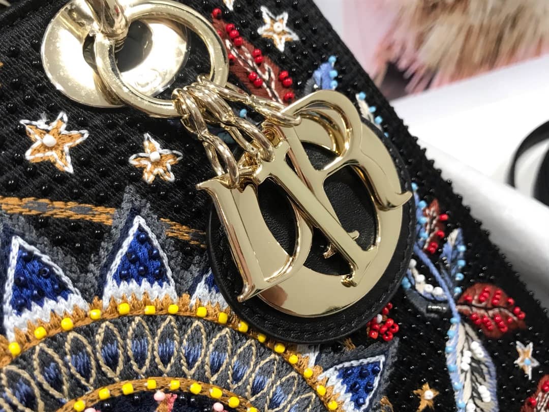 Chr1st1an D10r Lady D10r 24CM Replica Bag
