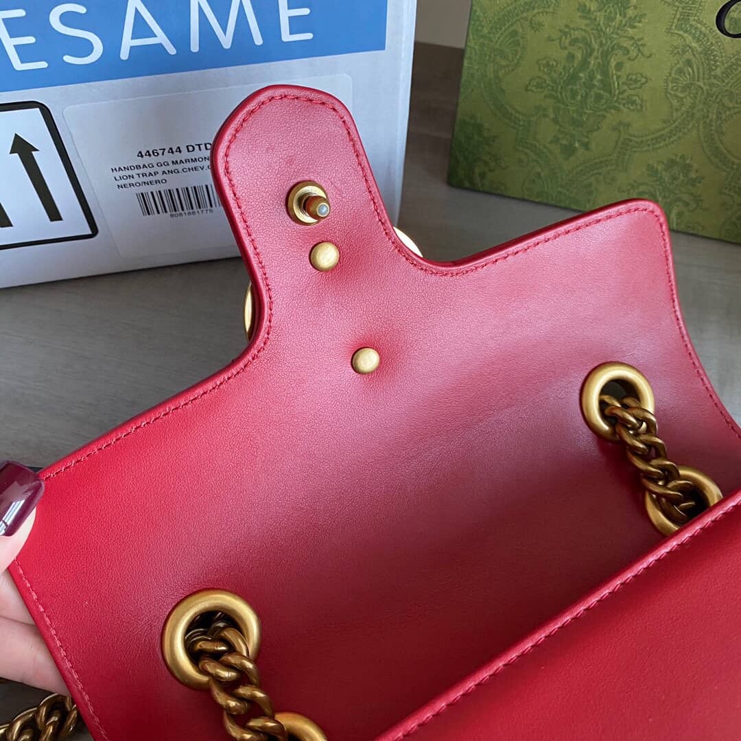 Gvc*1 GG Marmont Mini Matelasse Shoulder Bag Replica Red 446744