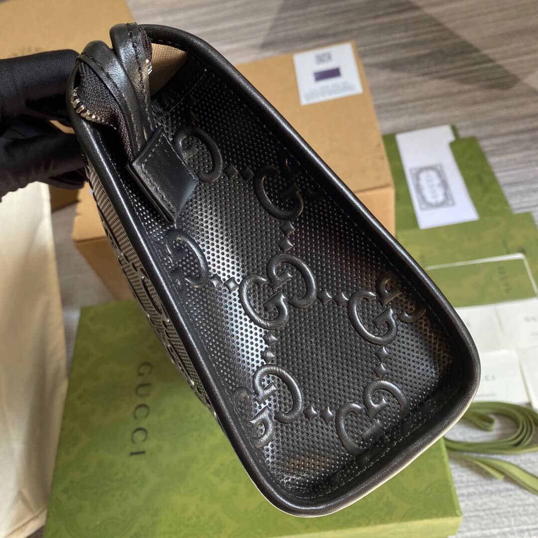 Gvc*1 GG Leather Embossed Cosmetic Case Replica Black 625568