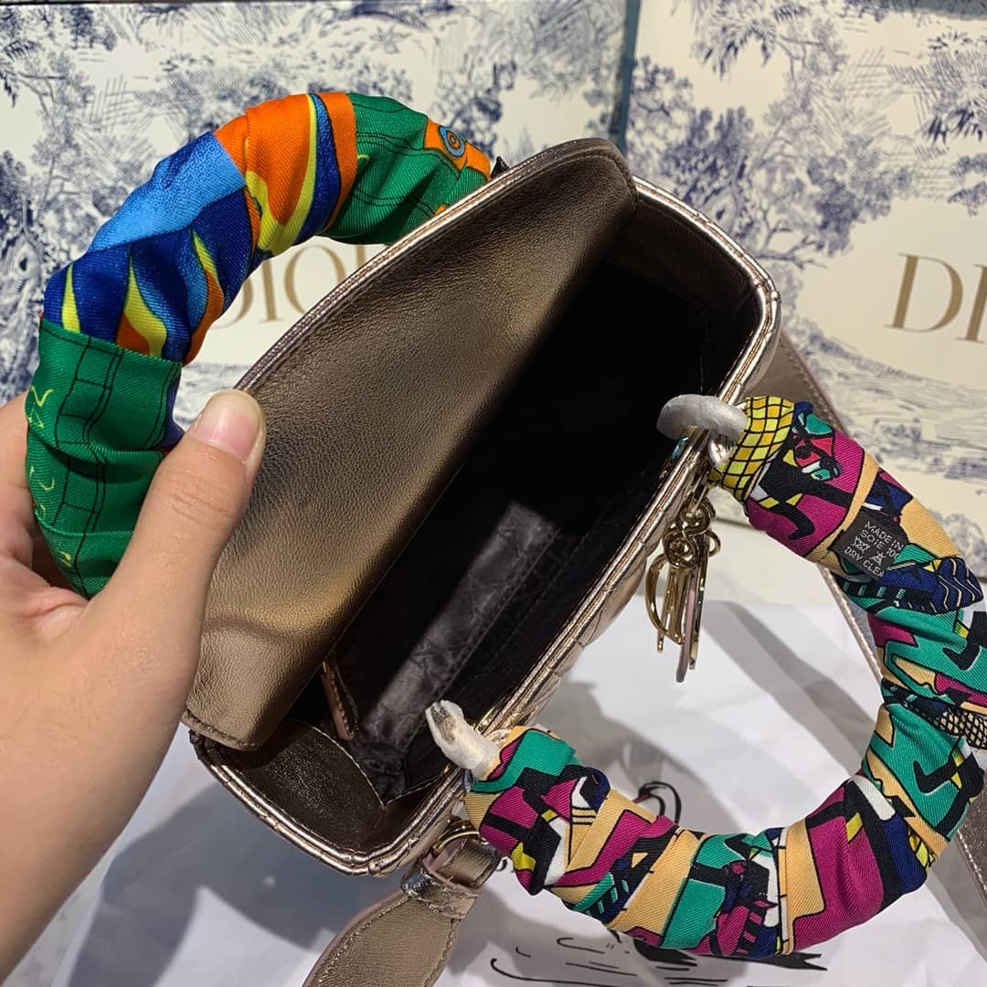 Chr1st1an D10r Lady D10r 20CM Replica Bag