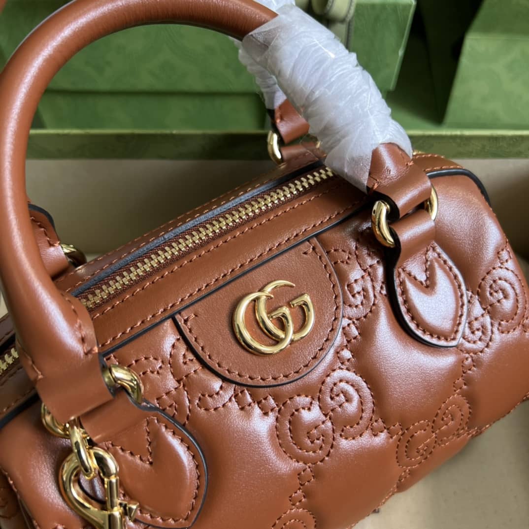 Gvc*1 GG Matelassé Leather Top Handle Shoulder Bag 702251 Replica