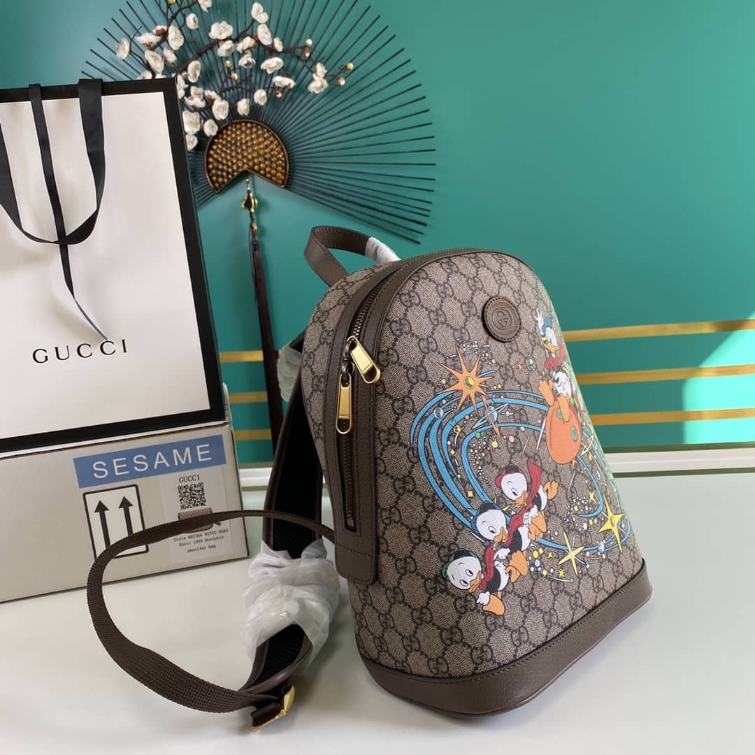 Gvc*1 Donald Duck Disney x Gvc*1 Backpack GG Svp*me Fabric Replica 552884