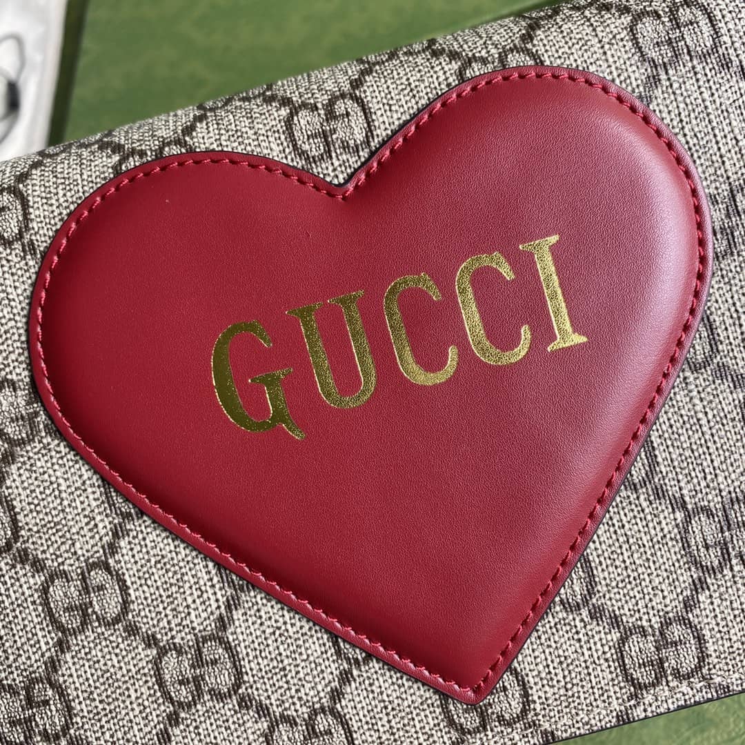 Gvc*1 Valentine Day Chain Card Case Wallet Replica 648948