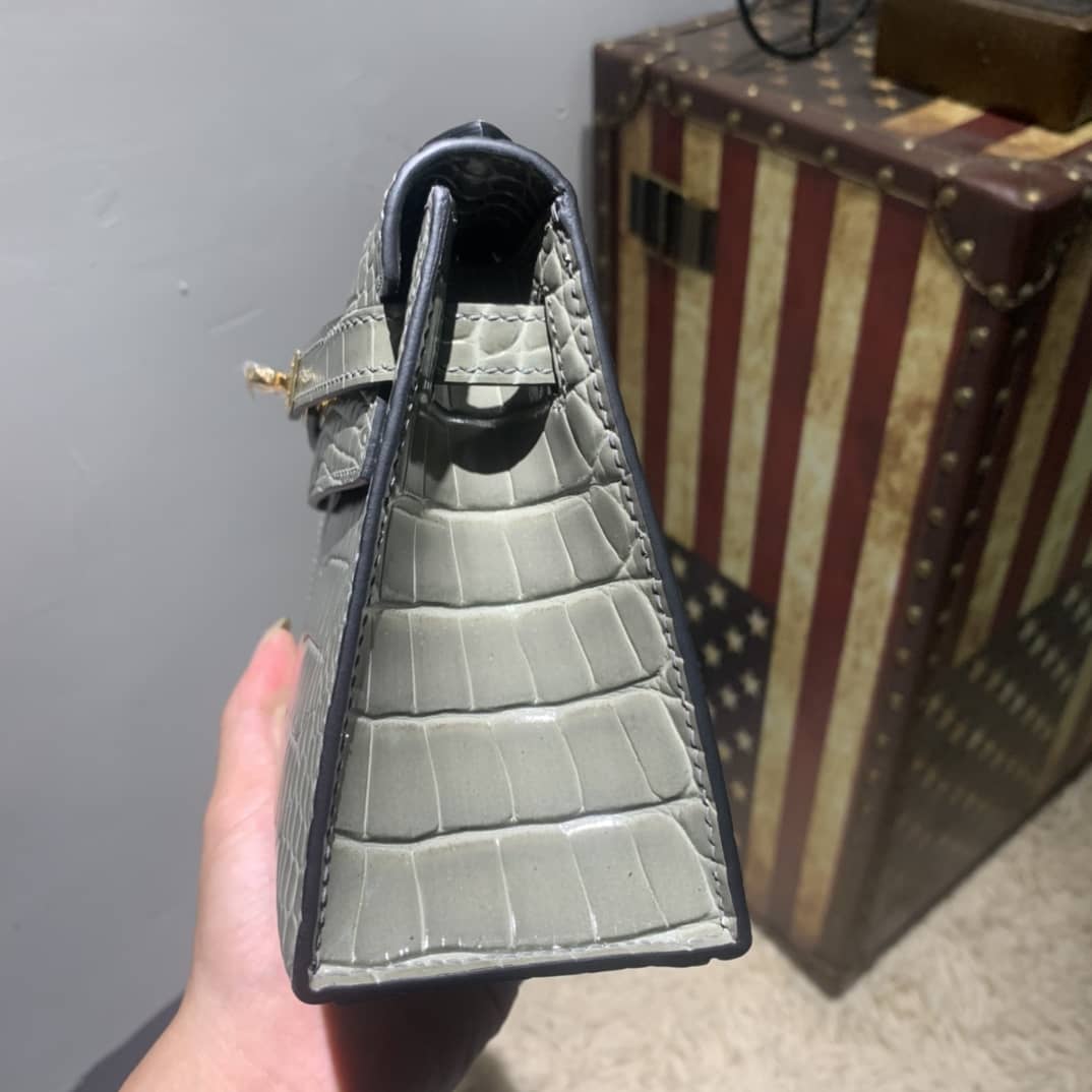 H**me5 Kelly Replica Pochette