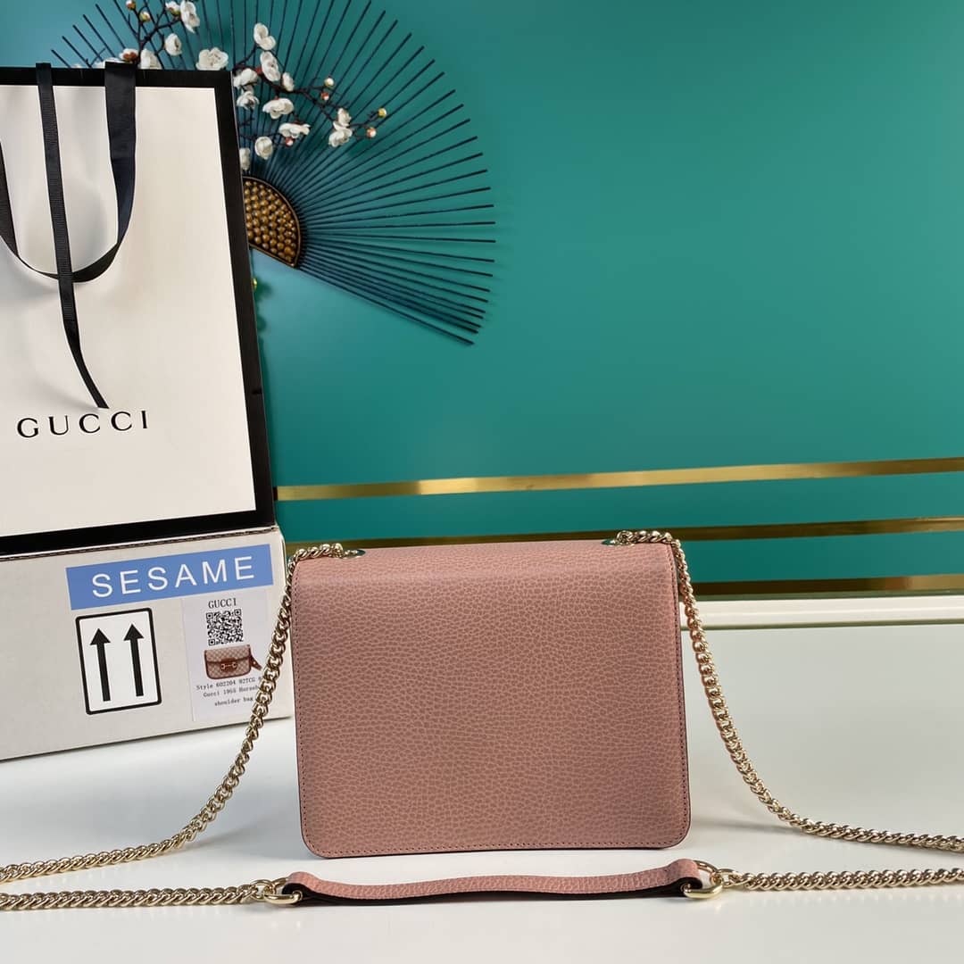 Gvc*1 Interlocking Leather Chain Crossbody Bag Replica 510304