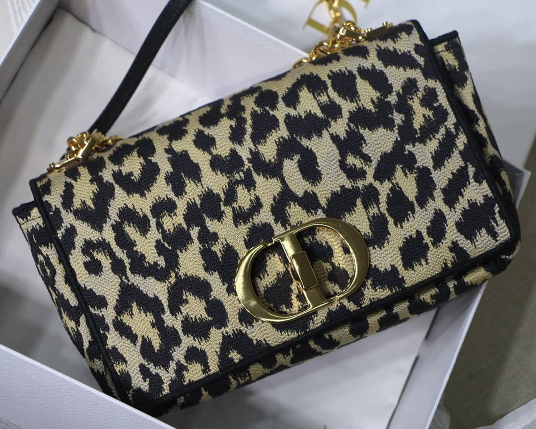 Chr1st1an D10r Caro Replica Bag