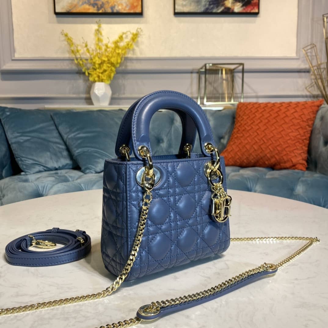 Chr1st1an D10r Lady D10r 17CM Replica Bag