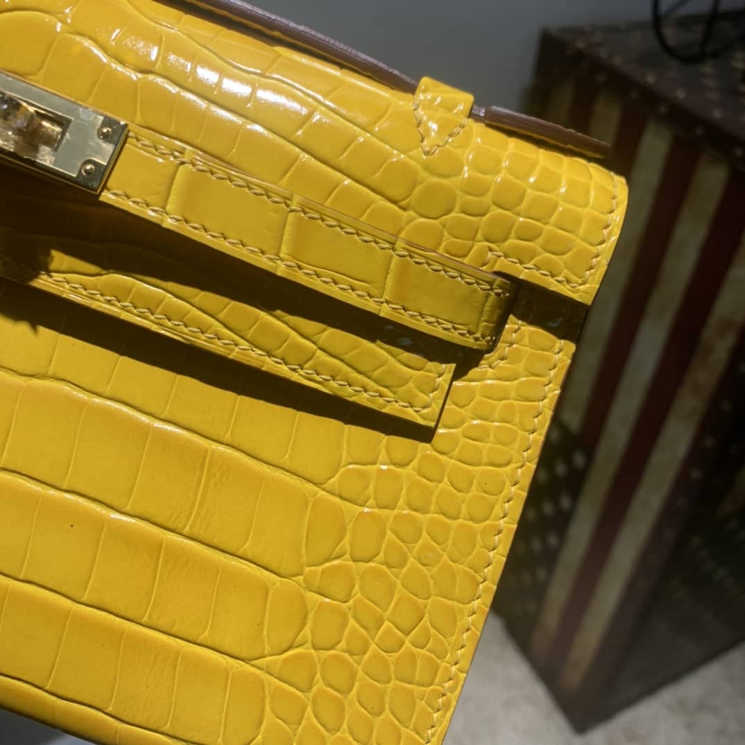 H**me5 Kelly Replica Pochette