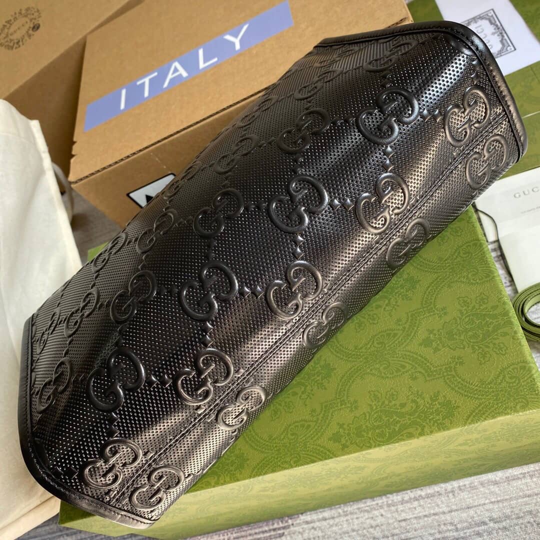 Gvc*1 GG Leather Embossed Cosmetic Case Replica Black 625568