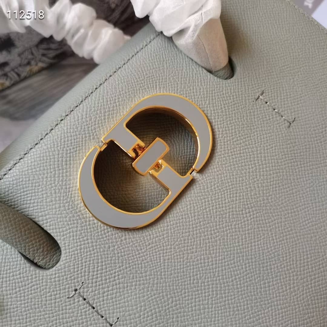 Chr1st1an D10r Tote Bag Dupe