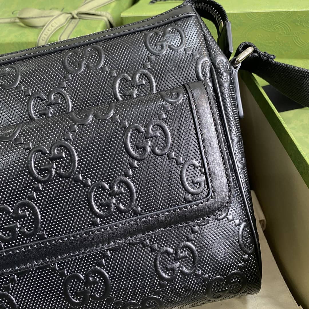 Gvc*1 Mens GG Embossed Messenger Bag Replica White 658565
