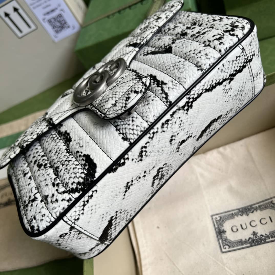 Gvc*1 GG Marmont Small Matelassé Leather 443497