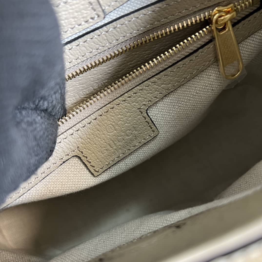 Gvc*1 Large With Interlocking G Oatmeal 696011 Replica Shoulder Bag