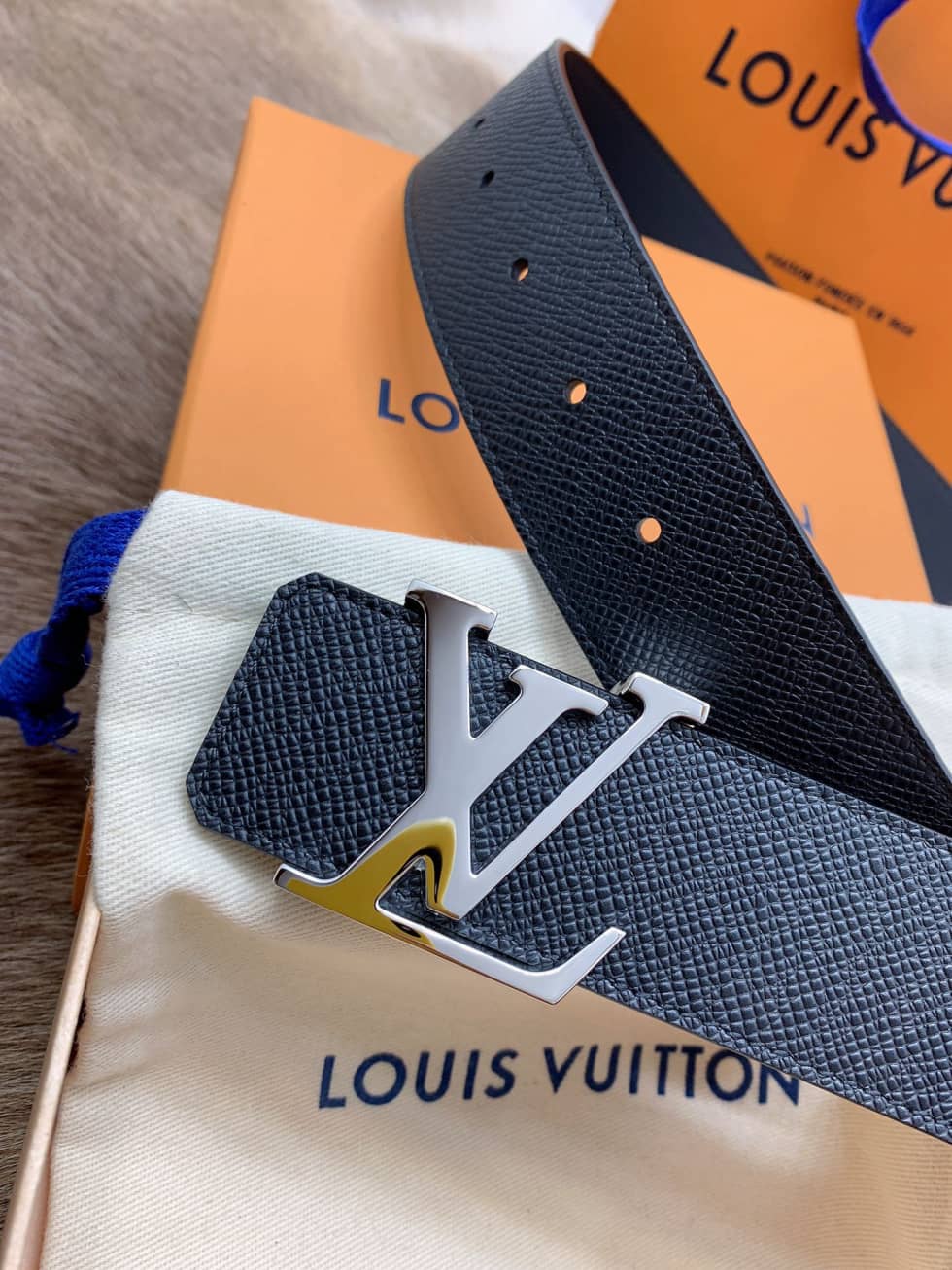 Top Quality L0vis Vvtt0n Belt Online 40mm