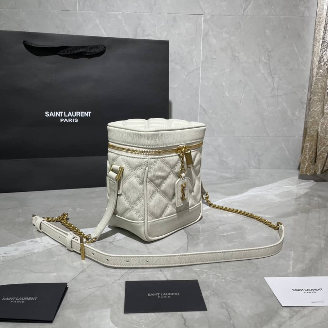 Y51 Replica 80s Carré-Quilted Vanity Replica Bag