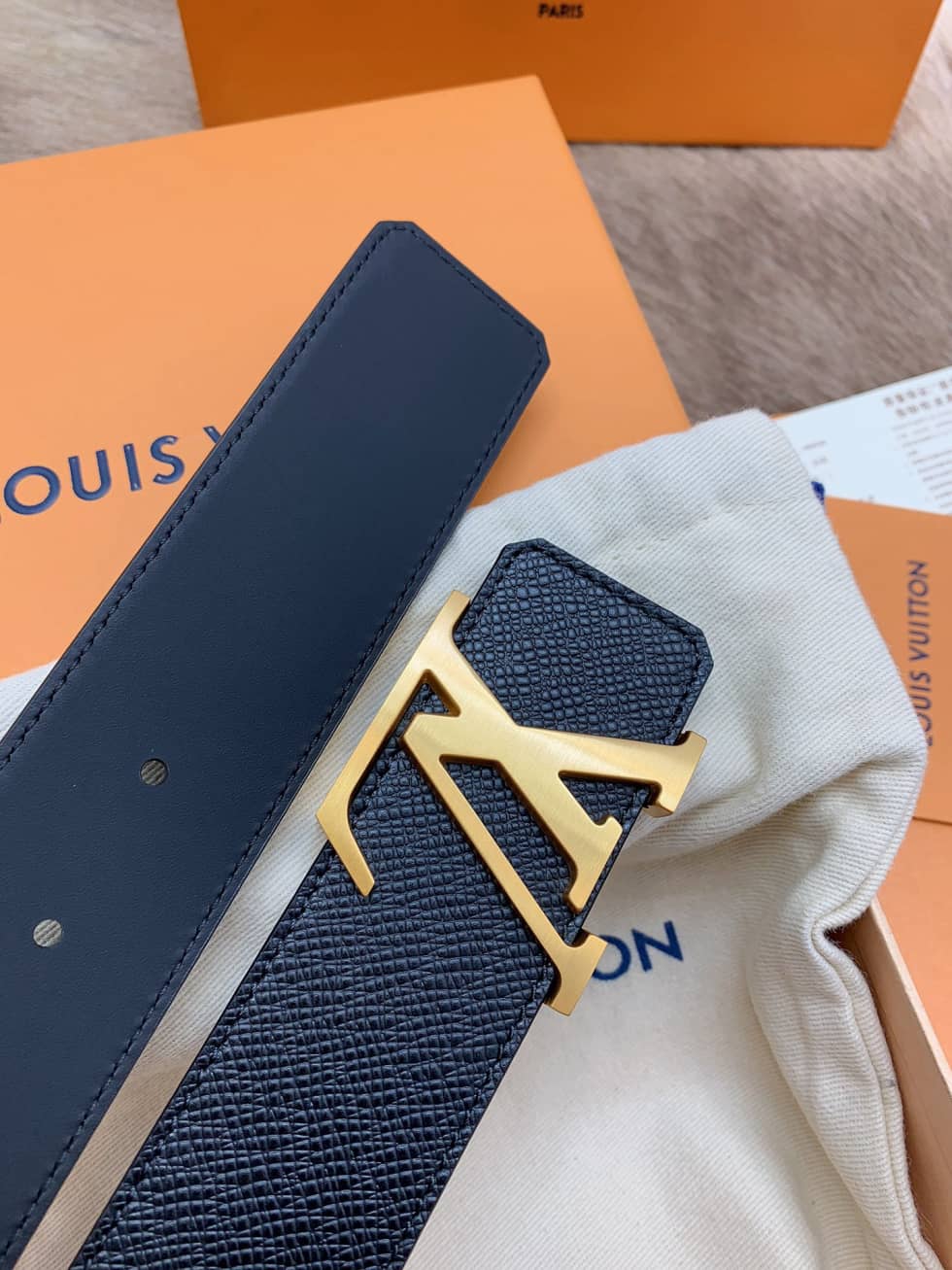 Replica L0vis Vvtt0n Buckle Belt 40mm