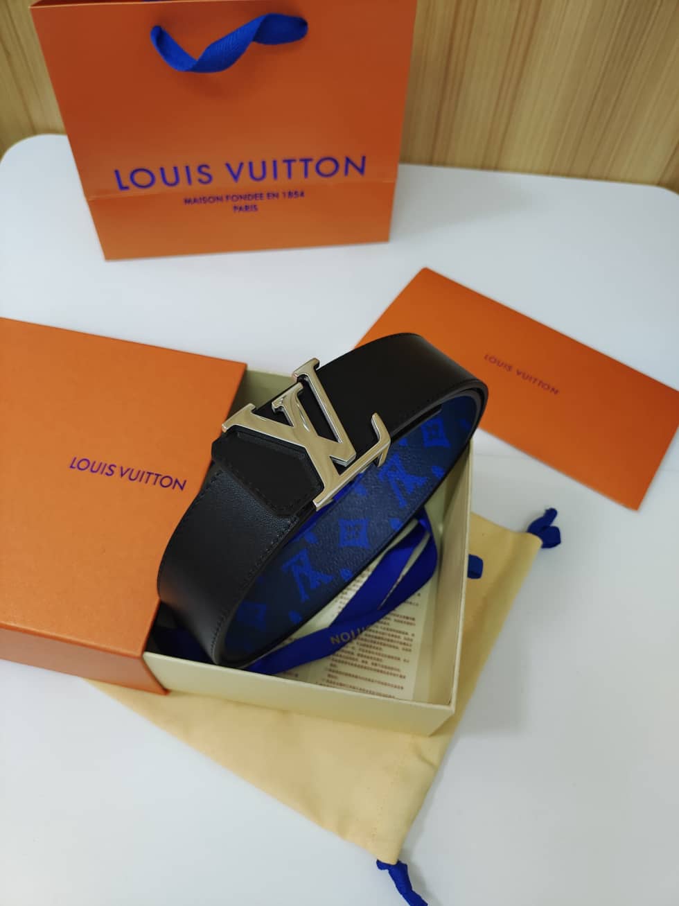 L0vis Vvtt0n Belt For Sale Replica