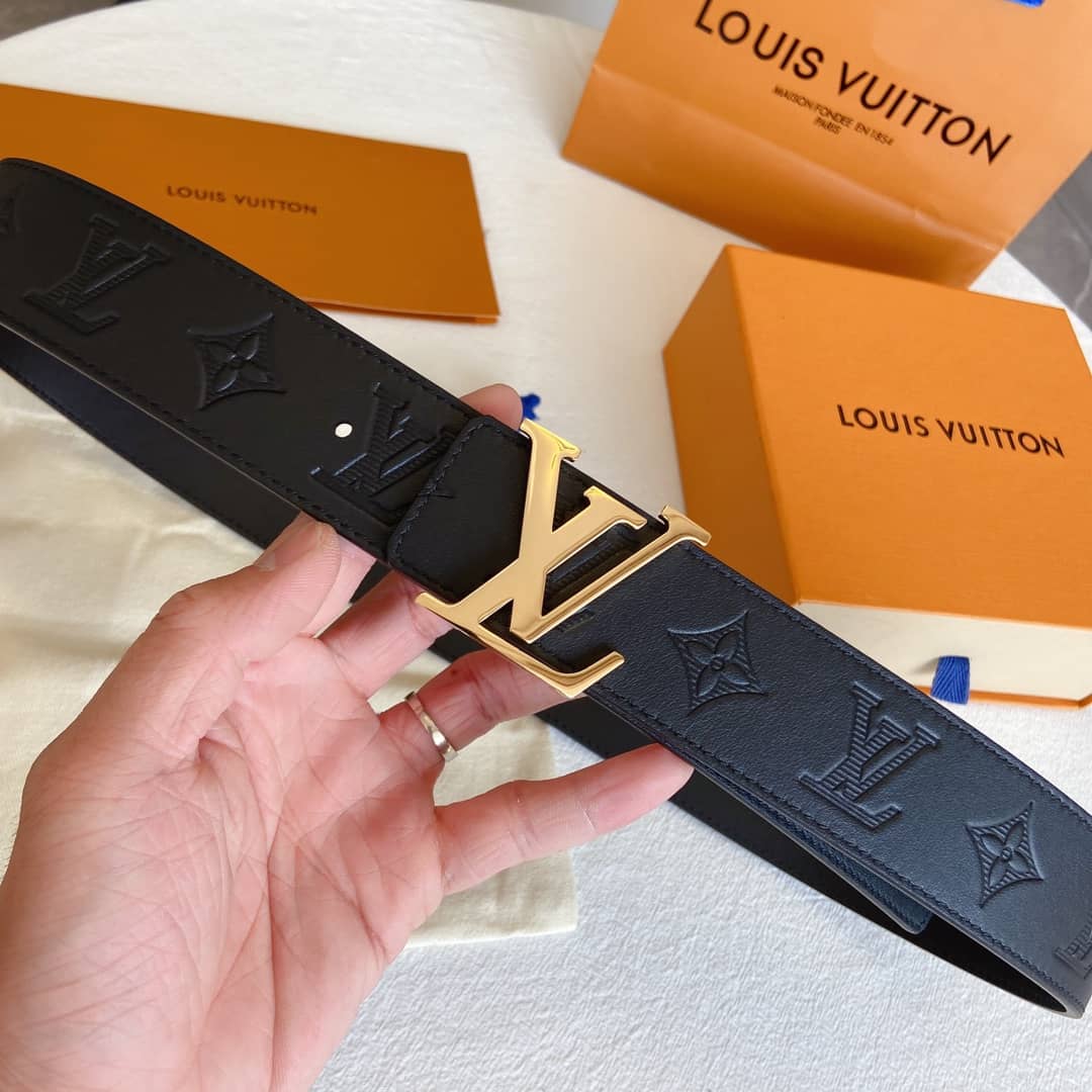 Replica L0vis Vvtt0n Buckle Belt Sale