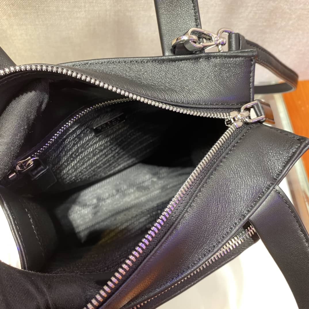 Replica Pra*as Nappa Leather Replica Tote