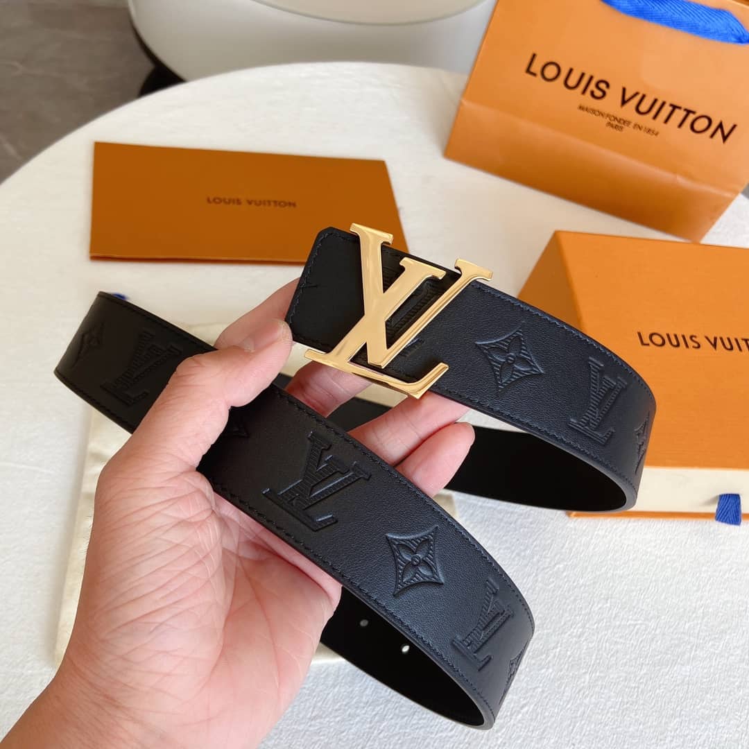 Replica L0vis Vvtt0n Buckle Belt Sale