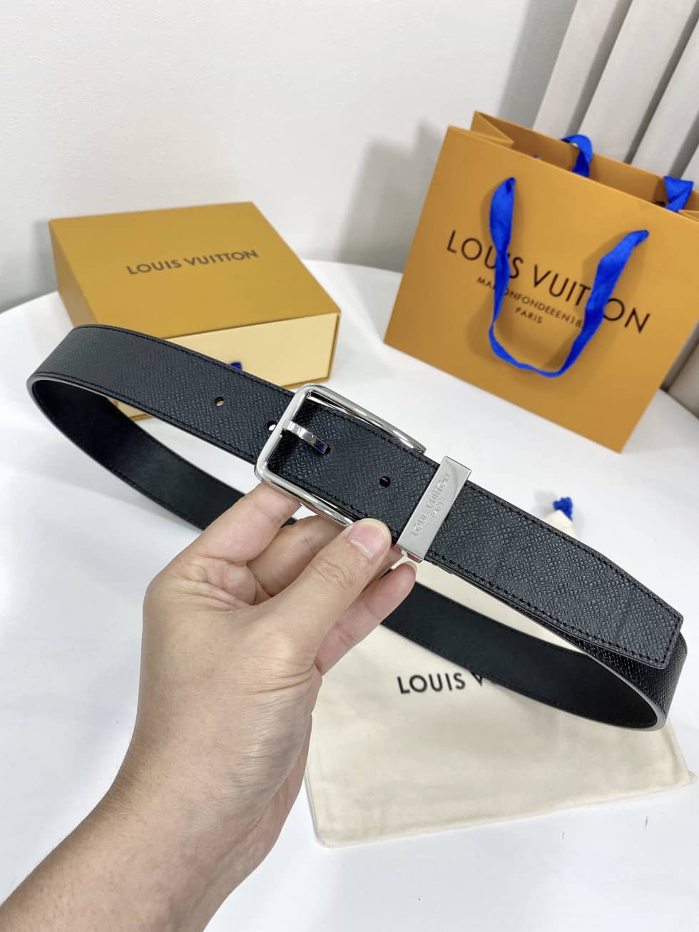 Cheap L0vis Vvtt0n Belt China 35mm