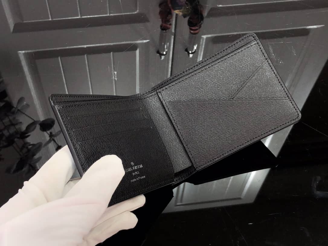 L0vis Vvtt0n Wallet Dupe AAA+