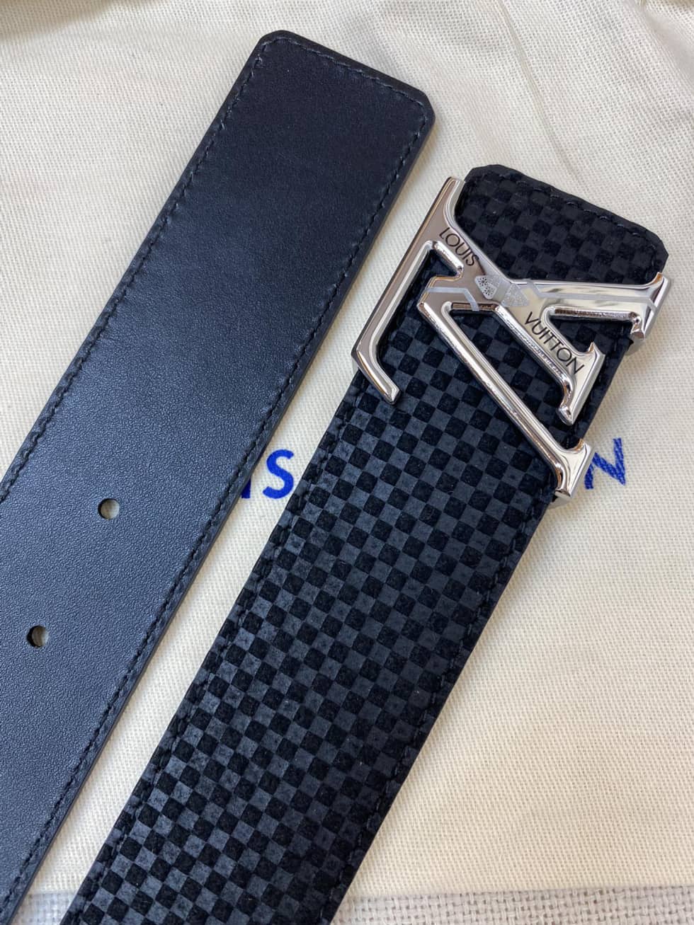 L0vis Vvtt0n Belt Copy Online
