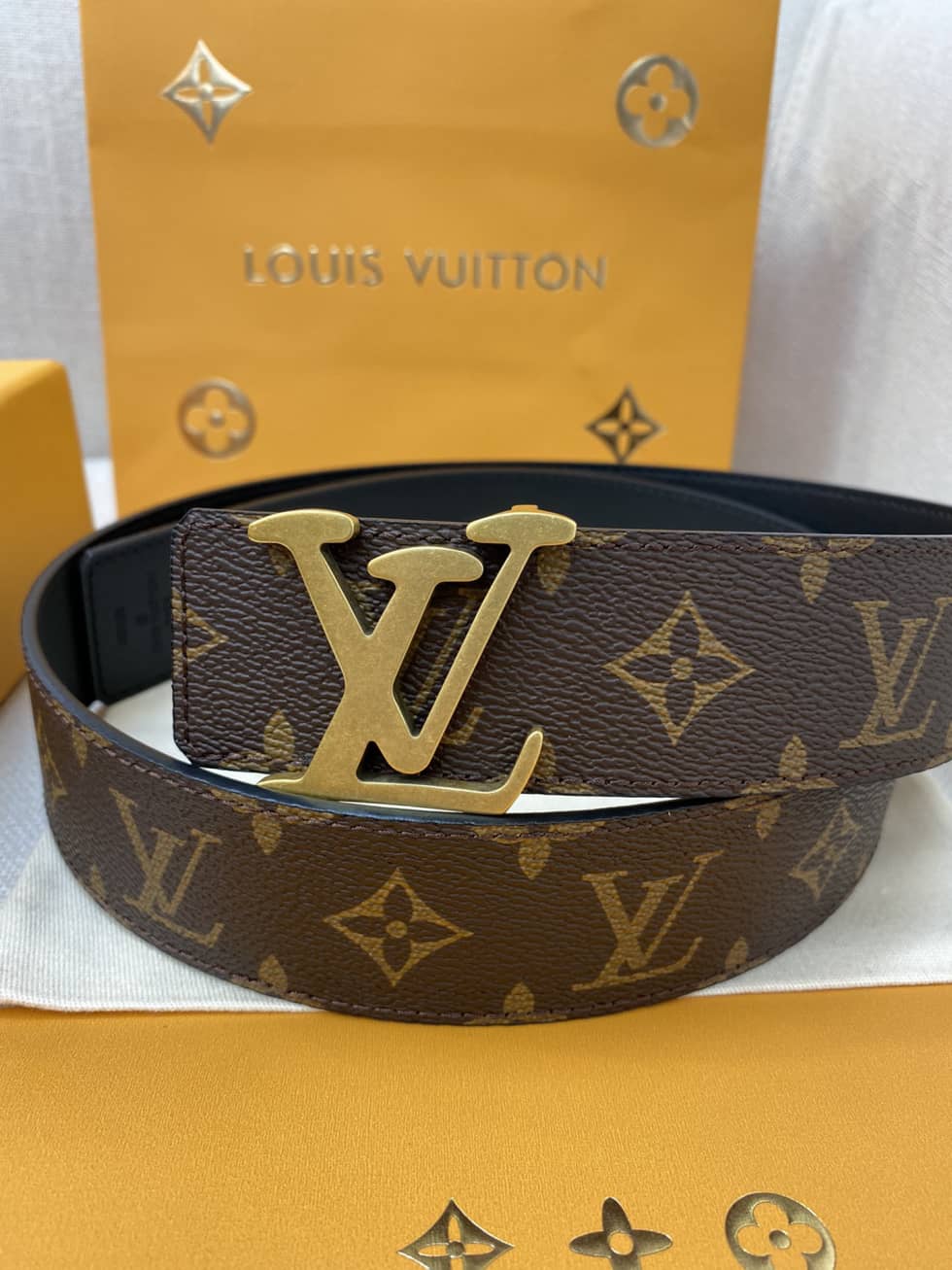 Fashion L0vis Vvtt0n Classic AAA+ Belt 40mm