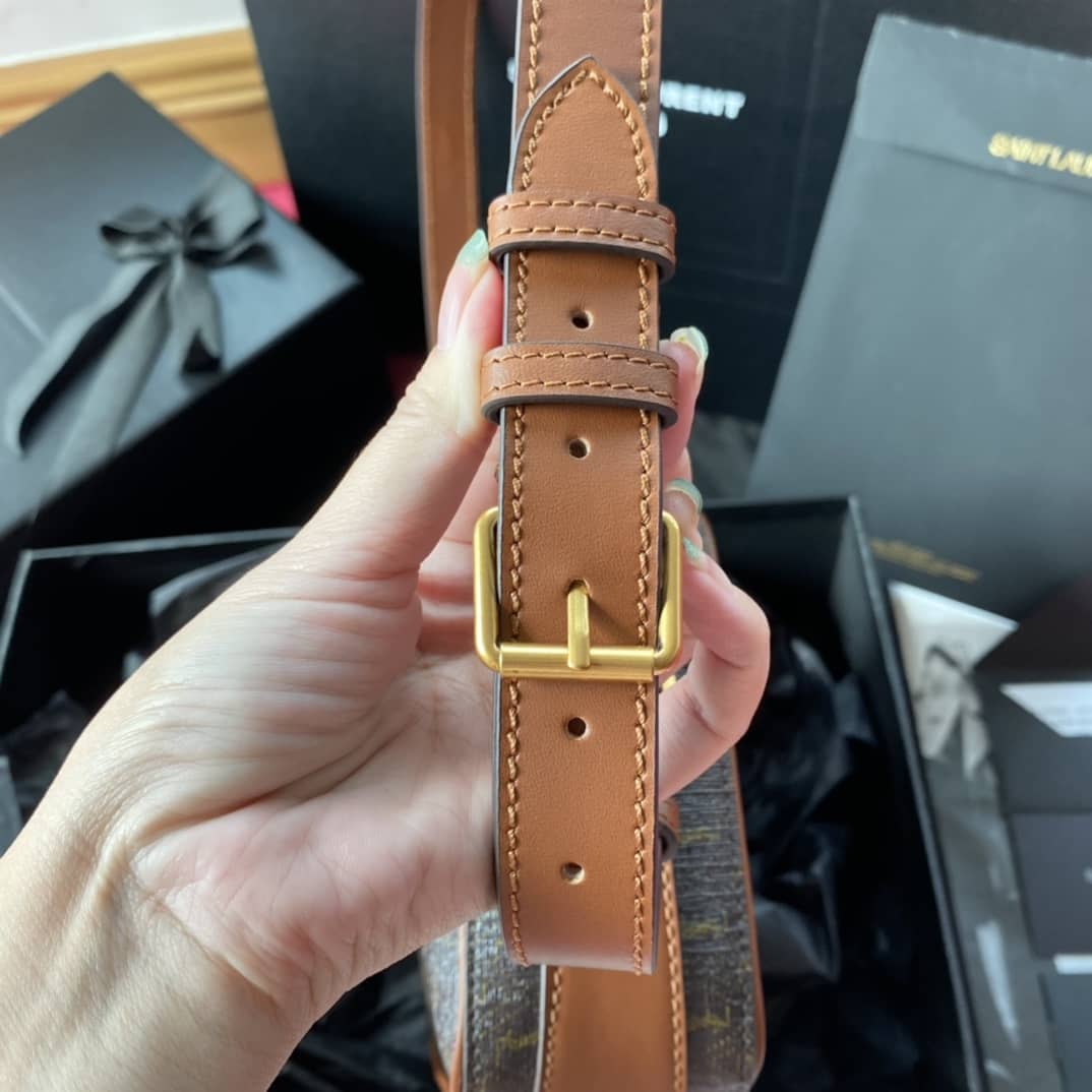 Y51 Replica Camera Bag