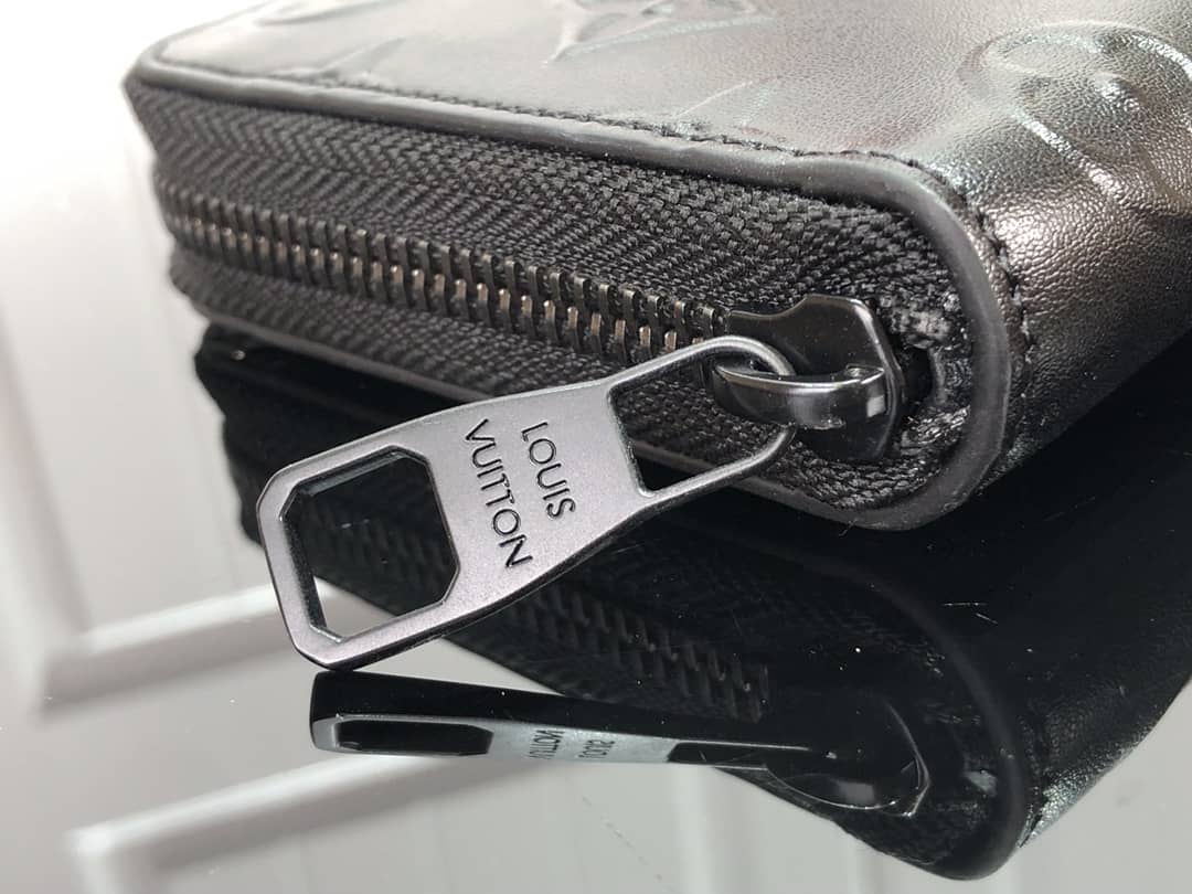 L0vis Vvtt0n Wallet Dupe Zippy Veltical Monogram SealM80505