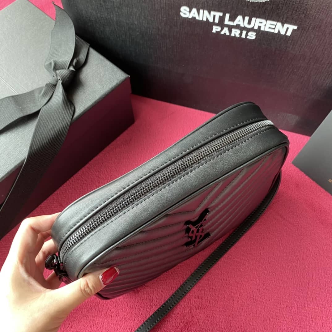Y51 Lou Camera Replica Bag